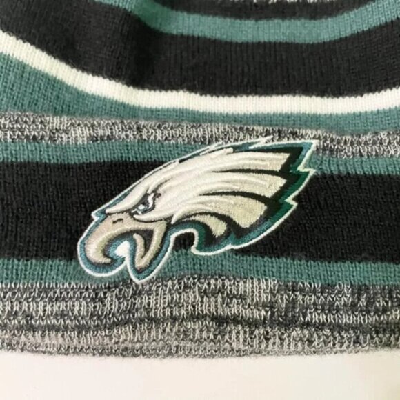 Philadelphia Eagles New Era NFL Knit Cap Beanie Pom Pom Hat - Picture 2 of 16